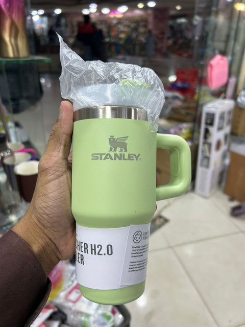Approx 550ml Kids Stanley Tumbler